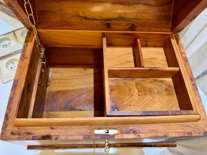 Mexican Wooden Box, Thuya Wood Organizer with Key – Authentic Home Decor