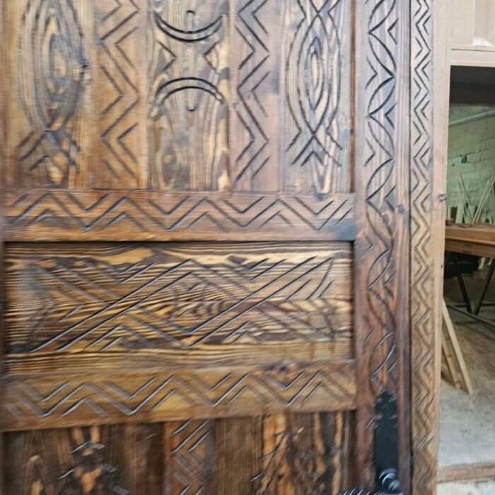 Hand Carved Moroccan Door with Knobs, Timeless Elegance for Your Space – Authentic Home Decor