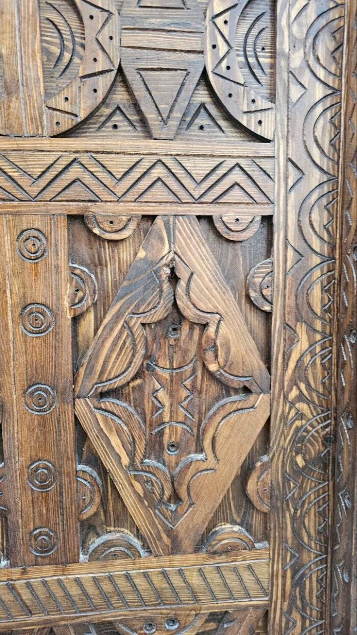 Hand Carved Moroccan Door with Knobs, Timeless Elegance for Your Space – Authentic Home Decor